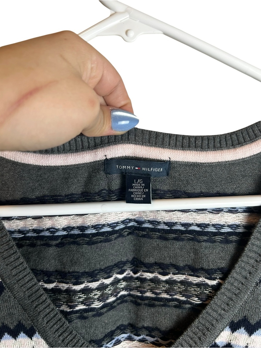 Tommy Hilfiger Sweater Vest Womens Large Grey Fair Isle Houndstooth Knit V Neck - Picture 2 of 4